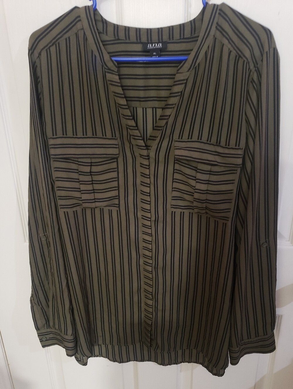 a.n.a A New Approach Green Black Stripe V-Neck Top Pockets Size Size XL